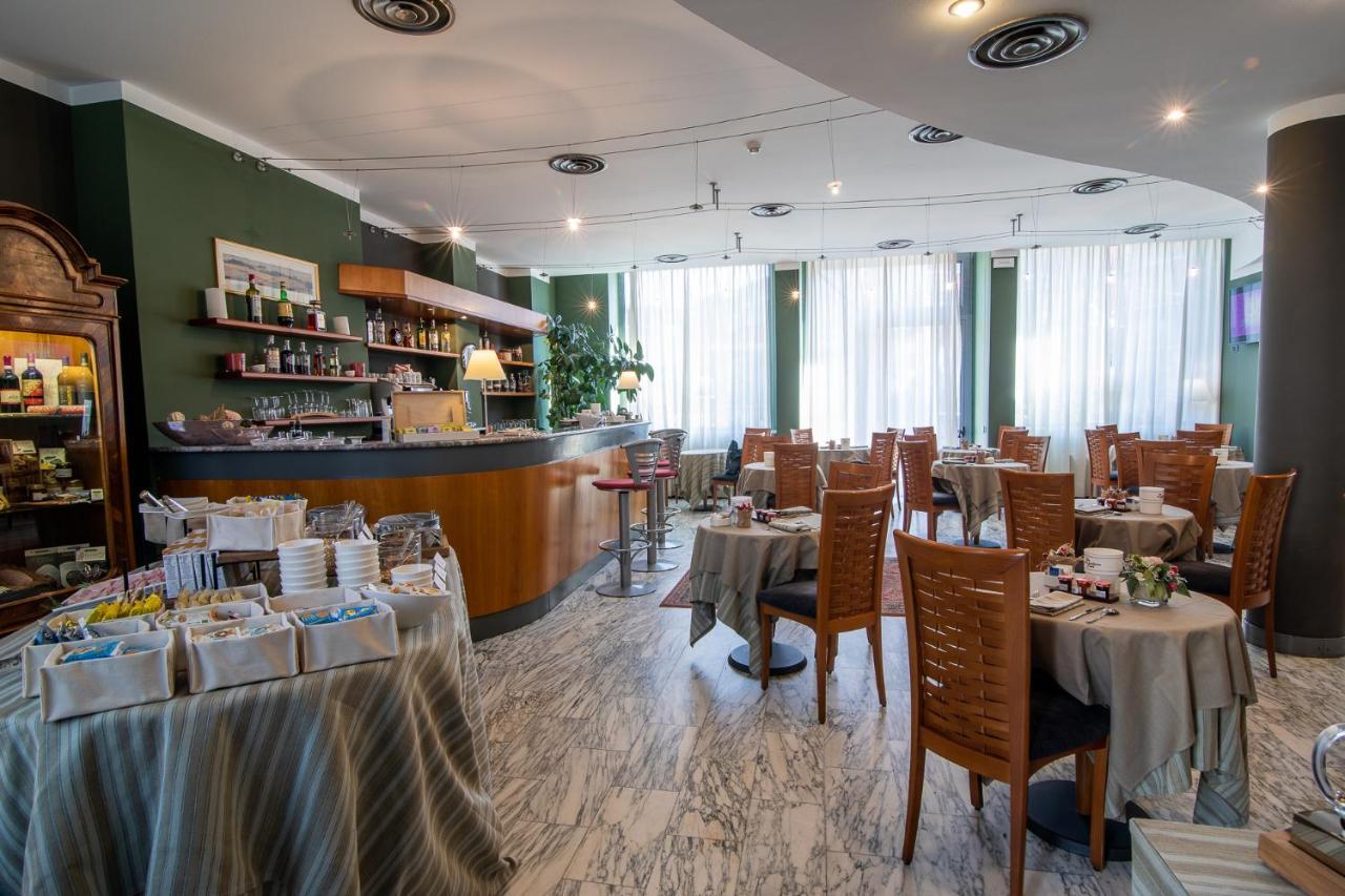 Hotel Vittoria Sondrio Exteriér fotografie